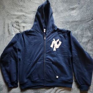 Akimbo Navy Zip Up